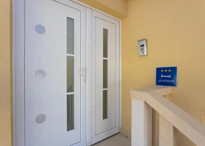 Apartment Jasa Deluxe *