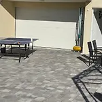 Jasa Deluxe דירה