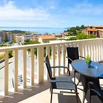 Jasa Deluxe