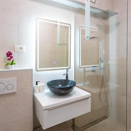 Jasa Deluxe Apartman *