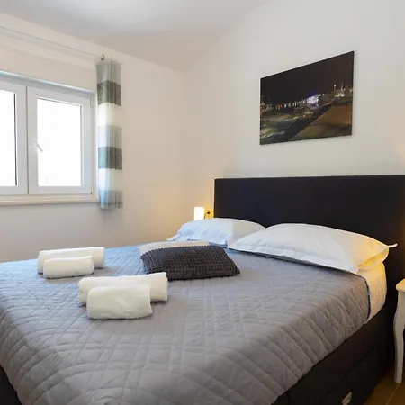 Jasa Deluxe Appartement Makarska